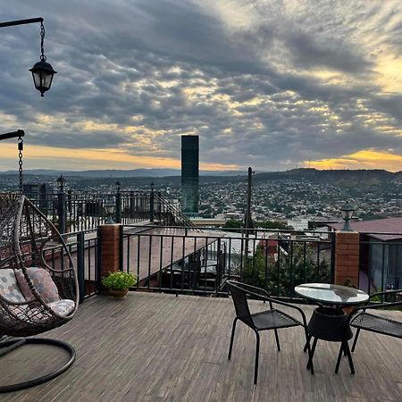 9 Borbalo Street Apartment With Terrace Tbilisi Exterior foto