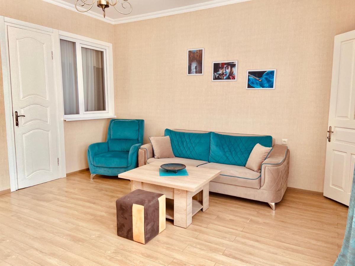 9 Borbalo Street Apartment With Terrace Tbilisi Exterior foto
